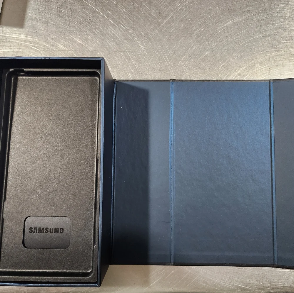 ->Samsung Galaxy S21 5G, US Version, 128GB, Purple